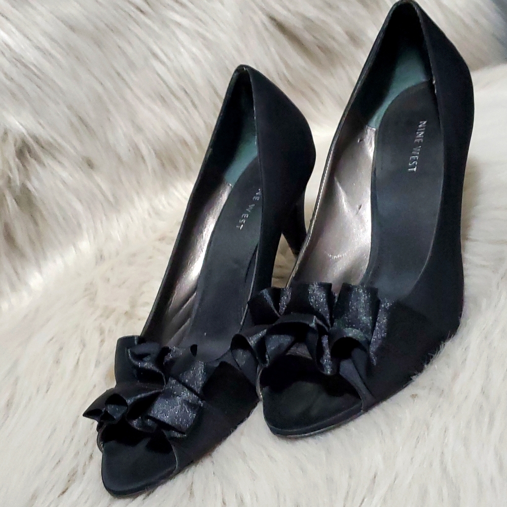 Black peep-toe heels